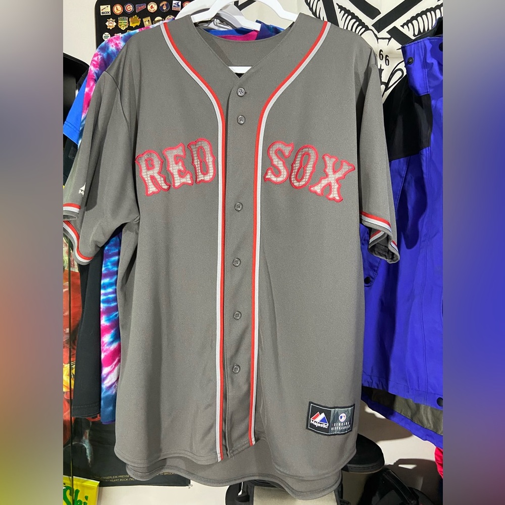 Boston Red Sox Pedroia baseball jersey. Size xl.